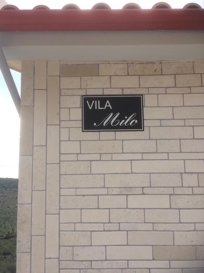 Vila Milo Apartment Vuno Exterior foto